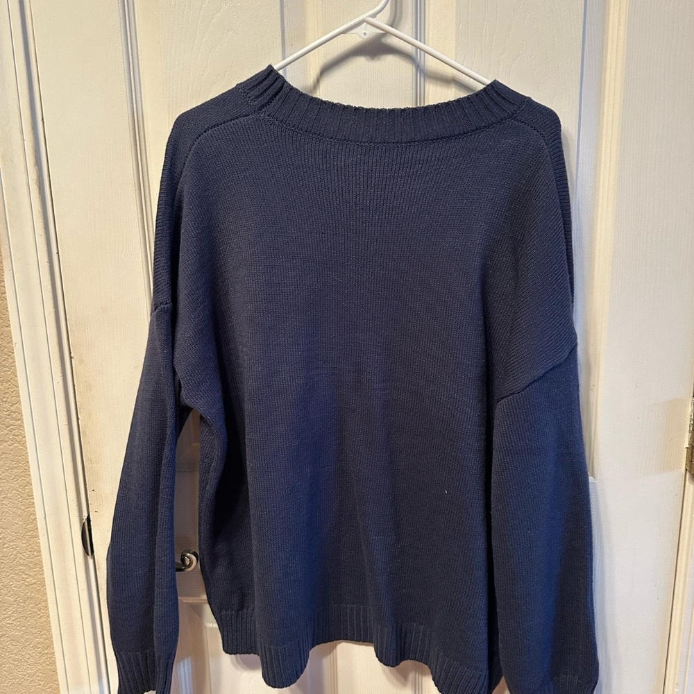 Navy Sweater with American Flag Design - Picture 4 of 6
